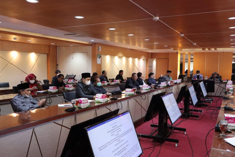 Pansus I Pertajam Pasal per Pasal Rancangan Peraturan DPRD