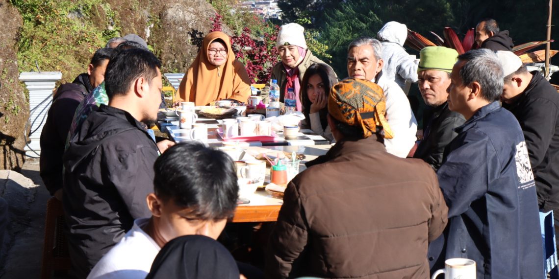 DPRD Dukung Gagasan 5 Wisata Dieng Baru