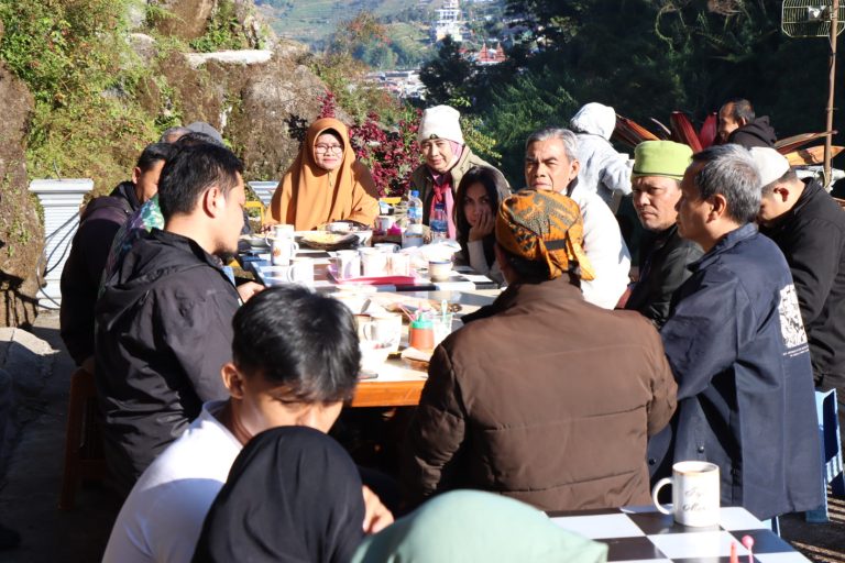 DPRD Dukung Gagasan 5 Wisata Dieng Baru