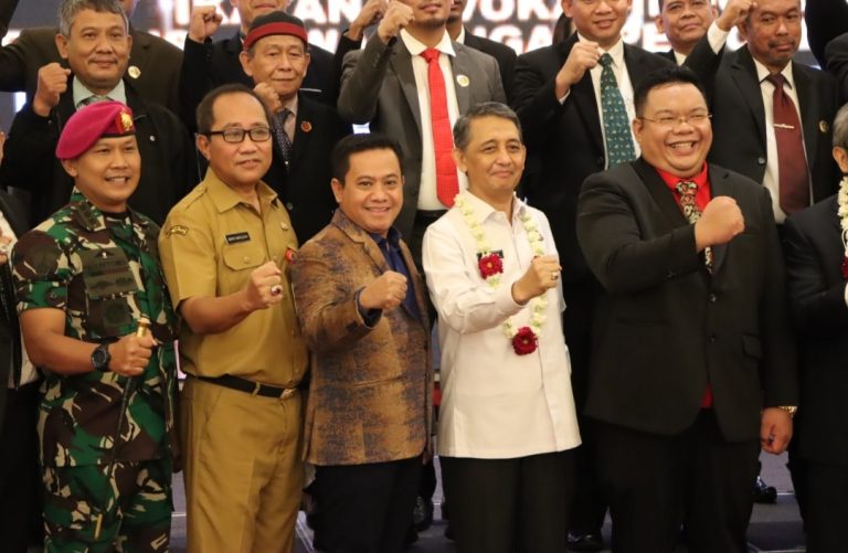Sukirman Minta Ikadin Terus Membela Masyarakat Miskin