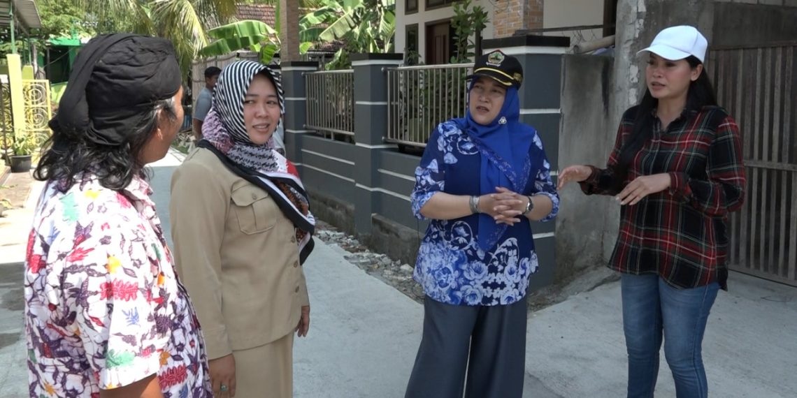 DIALOG PROAKTIF: Kartina Tak Lelah Kampanyekan Energi Terbarukan