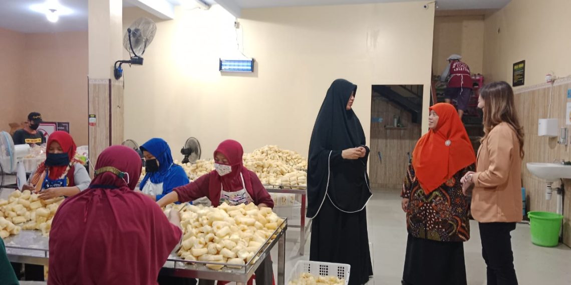 DIALOG PROAKTIF: Menjamur Rintisan Bisnis Kudapan “Omahan”