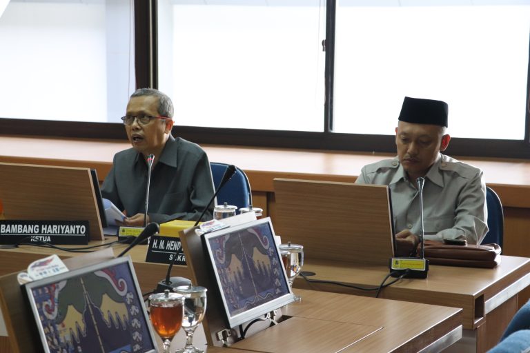 RAKER KOMISI C: Soroti Muatan Lokal dalam Raperda PKD