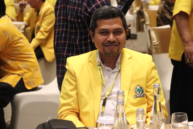Ferry: Anggota Dewan Harus Turun ke Masyarakat