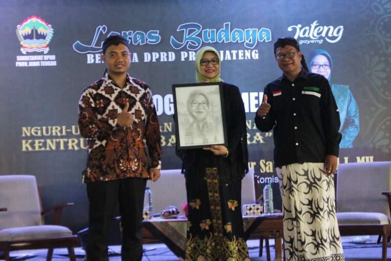 MEDIA TRADISIONAL: Harus Ada Regenerasi Pelaku Kesenian Kentrung