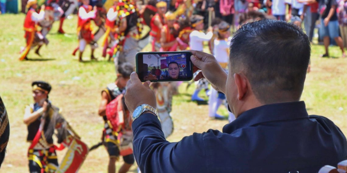 MEDIA TRADISIONAL: Pentingnya Menjaga Seni Tradisional di Era Digital