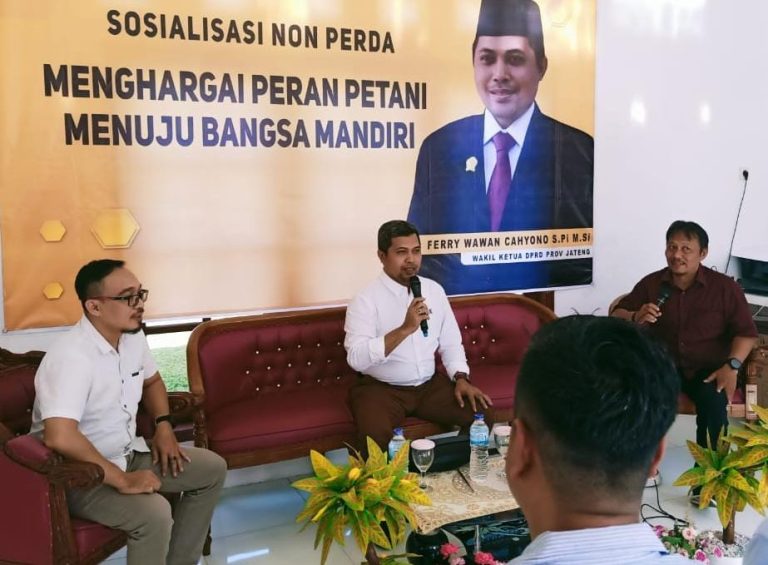 SOSIALISASI NON-PERDA: Perlunya Peran Petani Menuju Bangsa Mandiri