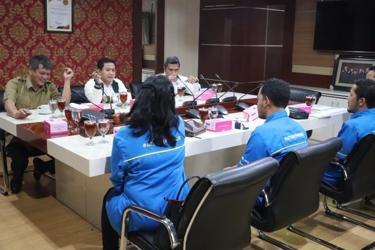 KNPI Jateng Silaturahmi ke Gedung Berlian