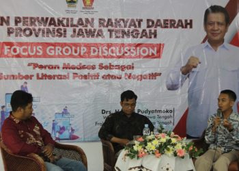 FOCUS GROUP DISCUSSION: Medsos Bisa Bangun Pencitraan Politikus
