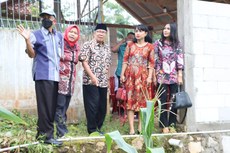 Komisi B Dukung Pengembangan Budi Daya Kelapa Genjah