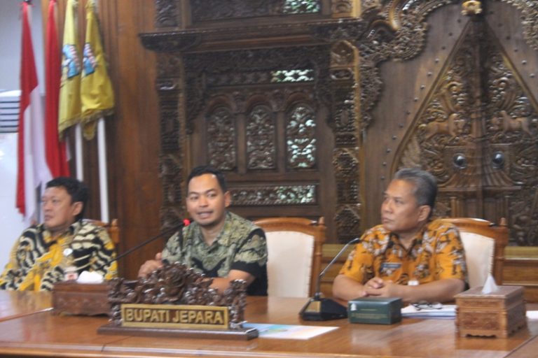 Komisi E Dorong Iklim Kondusif Hubungan Perusahaan & Pekerja