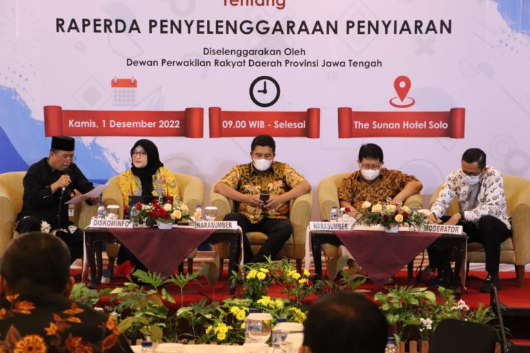 UJI PUBLIK: Perda Penyiaran Harus Berorientasi Menjawab Kebutuhan Daerah
