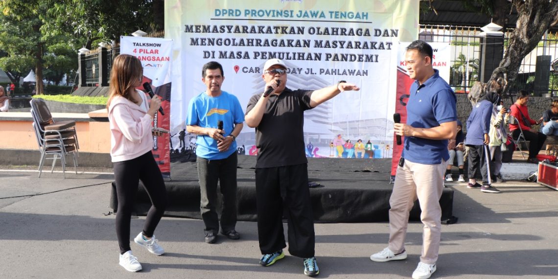 DIALOG PARLEMEN: Membumikan Semangat Berolahraga