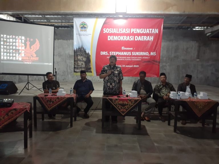 PENGUATAN DEMOKRASI DAERAH: Junjung Nilai Kerukunan
