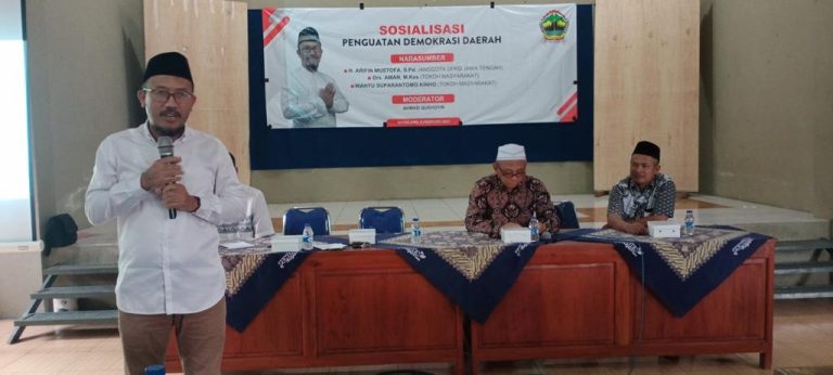 PENGUATAN DEMOKRASI DAERAH: Perlunya Keterlibatan Masyarakat dalam Proses Demokrasi