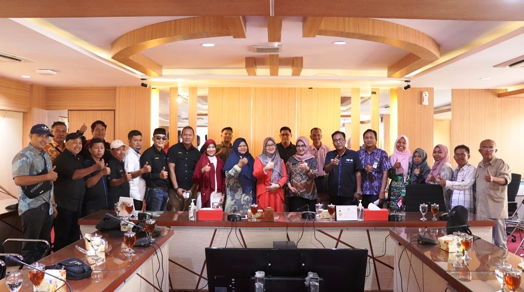 Wartawan DPRD Sumbar Diskusi soal Pemberitaan Gedung Berlian