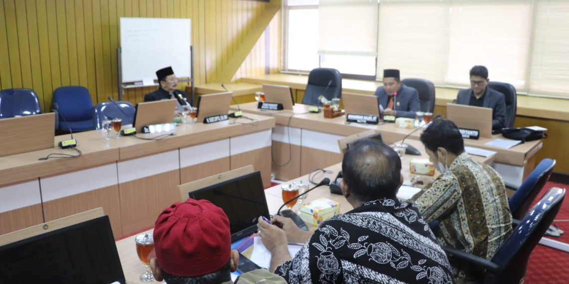 Komisi A Terima Aspirasi Warga Korban Investasi PT ASG