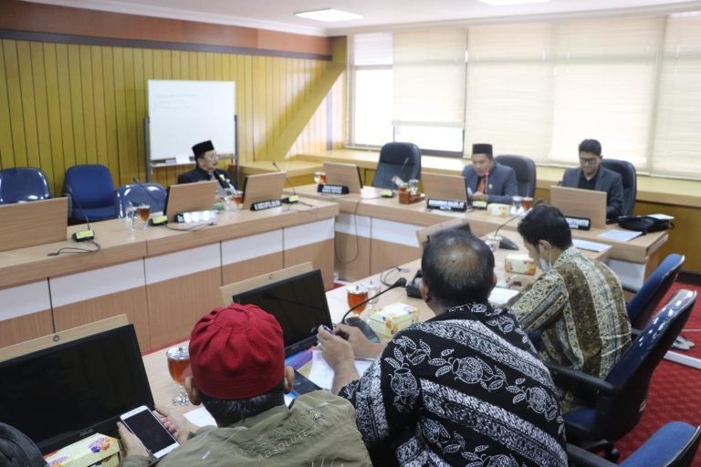 Komisi A Terima Aspirasi Warga Korban Investasi PT ASG