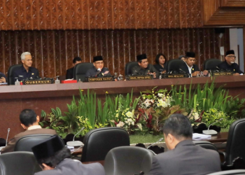 RAPAT PARIPURNA: Laporan Penutupan & Pembukaan Masa Persidangan Tahun Sidang 2022-2023