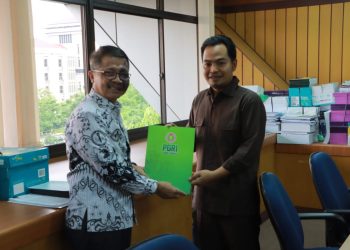 Komisi E Dukung PGRI Tuntaskan Nasib Guru Honorer