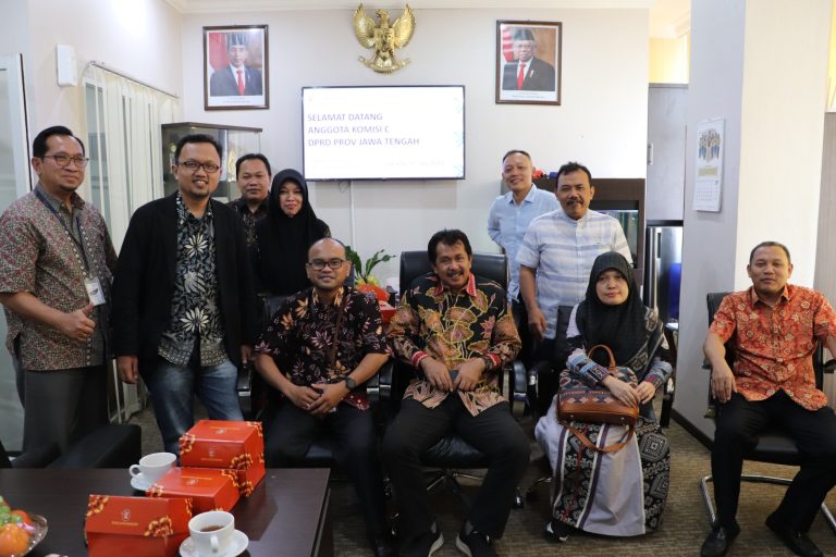 Bank Jateng Dituntut Bisa Penetrasi Pangsa Pasar Jakarta