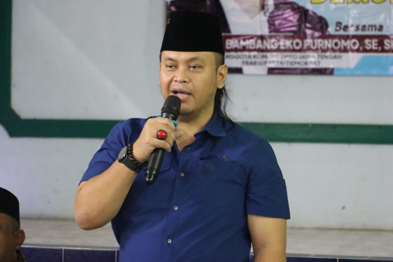 SOSIALISASI NON-PERDA: Membangun Kehidupan Berdemokrasi dengan Saling Bersinergi 