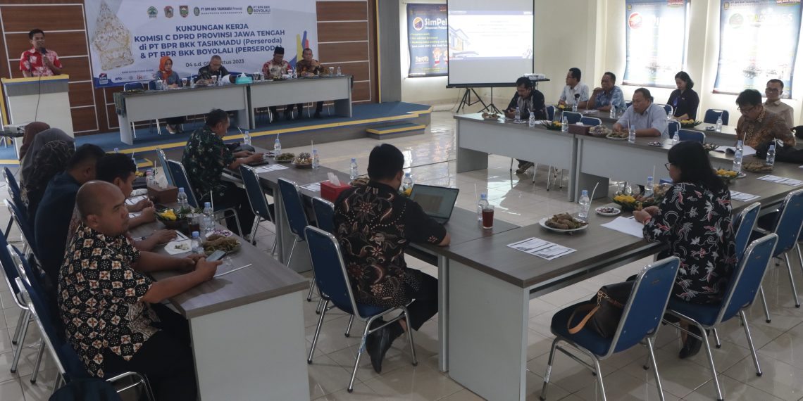 Komisi C Dorong Pengembangan Inovasi serta Jaga Kredit Macet