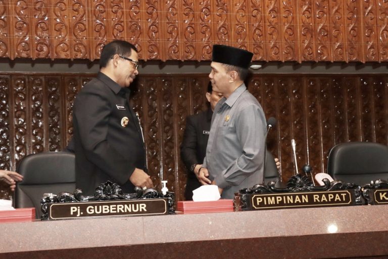 RAPAT PARIPURNA: Penetapan Raperda Perubahan APBD Jateng 2023, Raperda Pesantren, & Raperda Jamkrida
