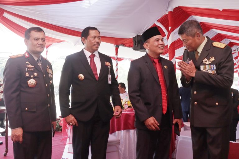 Sumanto Doakan TNI Jadi Patriot NKRI serta Pengawal Demokrasi