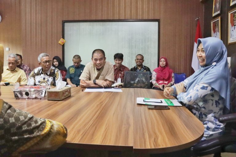 Komisi D Apresiasi Pengelolaan Sampah dan RTH Kota Cirebon
