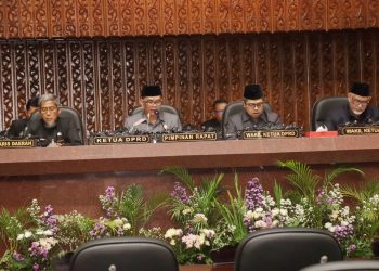 RAPAT PARIPURNA: Raperda Rencana & Pengelolaan Lingkungan Hidup Jateng 2022-2052