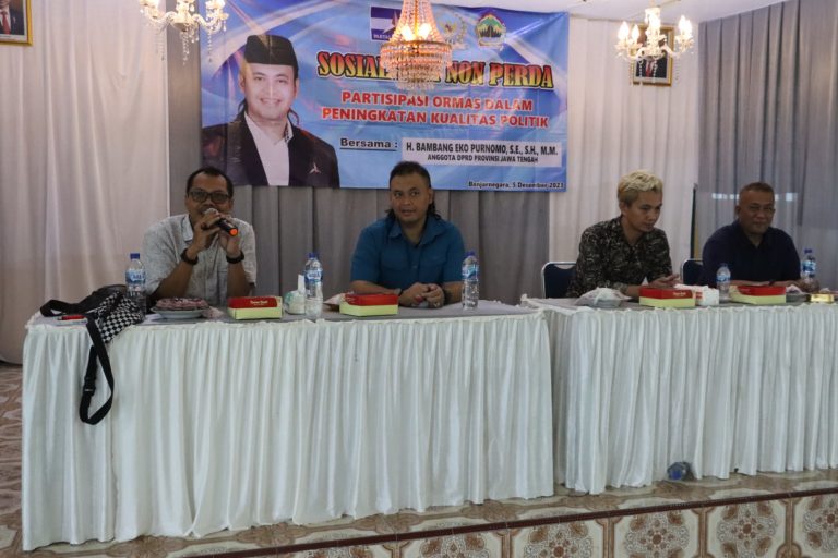 SOSIALISASI NON-PERDA: Ormas Berperan Tingkatkan Kualitas Politik