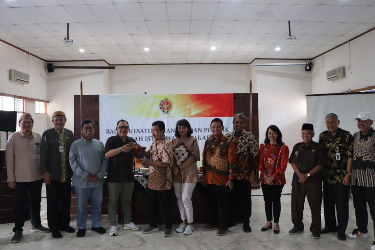 Raperda Pemantauan Orang Asing, Bahas Bersama Kesbangpol DIY