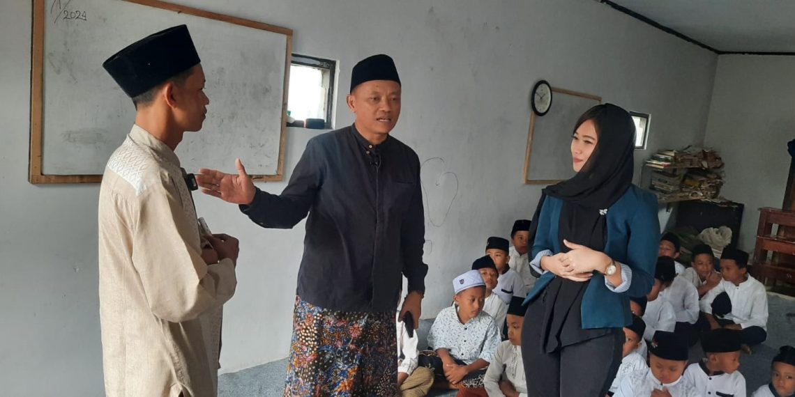 DIALOG PROAKTIF : Abdul Aziz Ingin Ponpes Hidup Berkecukupan