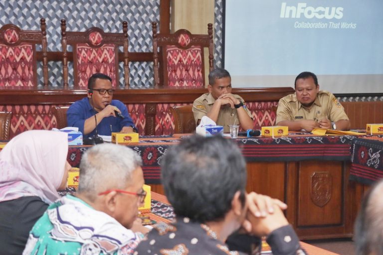 Pansus Minerba Masih Soroti Izin Pertambangan di Daerah