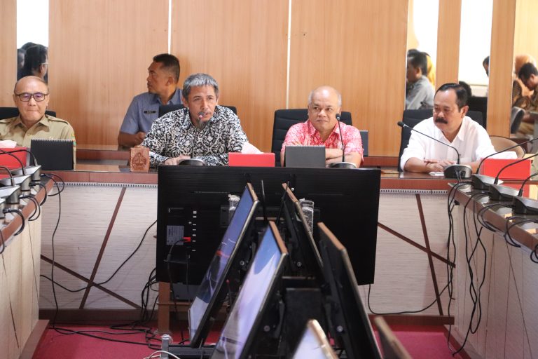 DPRD Wonogiri Konsultasi Raperda ke Gedung Berlian
