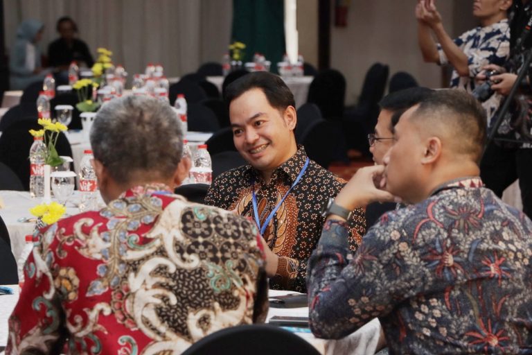 Ketua Komisi E Hadiri Ruangguru Summit Jawa Tengah