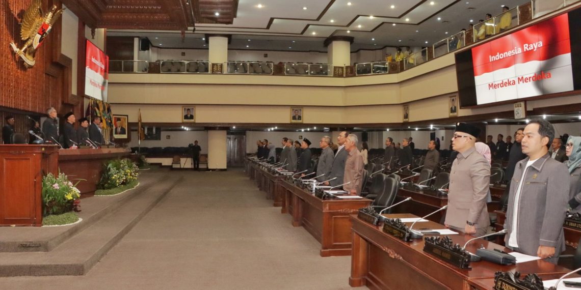 RAPAT PARIPURNA: Pembukaan Masa Sidang & Usulan Calon Pengganti Pimwan
