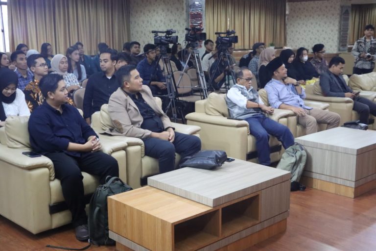 DIALOG PARLEMEN: Perilaku Kaum Muda Selepas Pemilu 2024