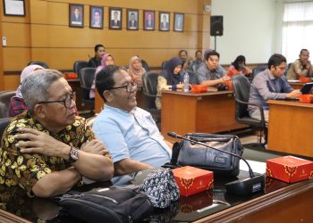 Bahas Sektor Pertambangan bersama Dinas ESDM Jabar