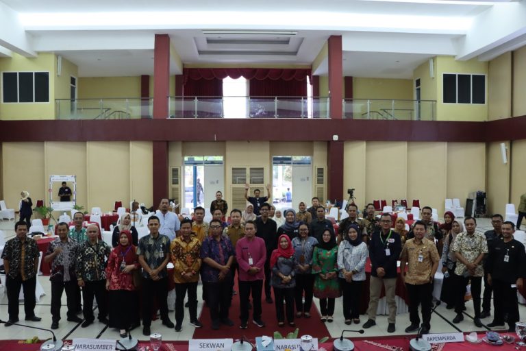 Mudah & Cepat Akses Informasi Hukum Jadi Tantangan Bersama