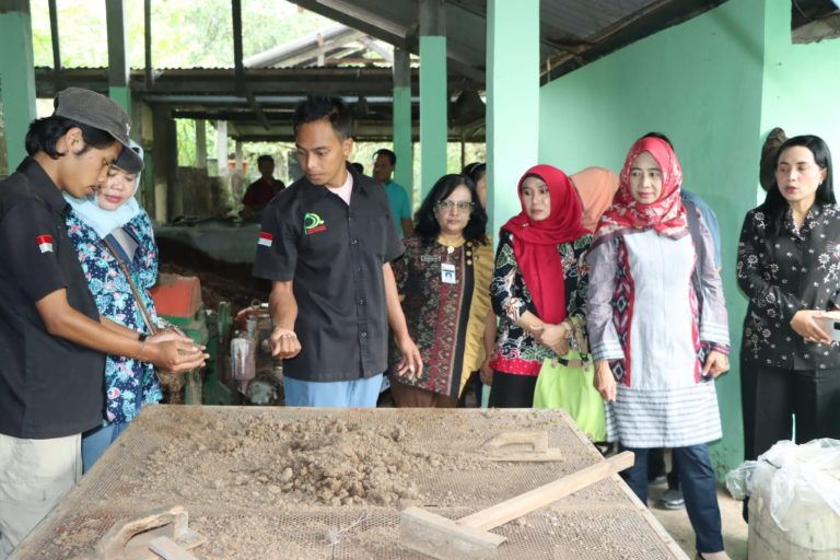 Kelompok Tani Pendawa Kencana Tak Bergantung Pupuk Kimia
