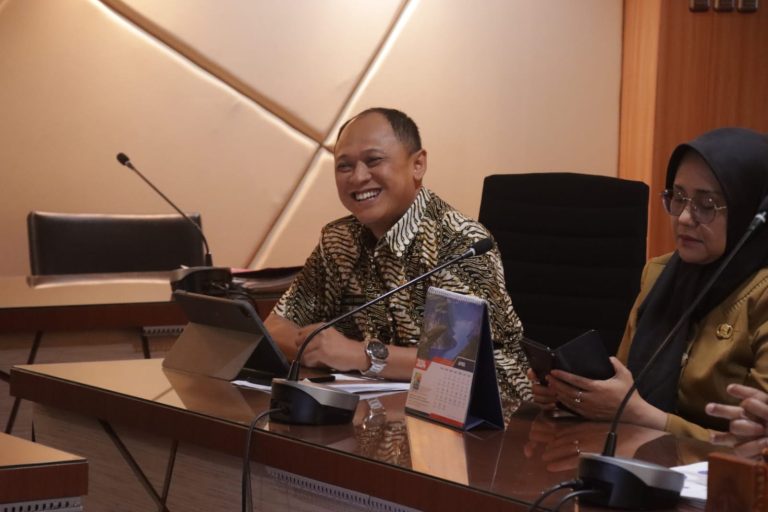 Mau Bertamu di DPRD Jateng, Klik SITAMAN