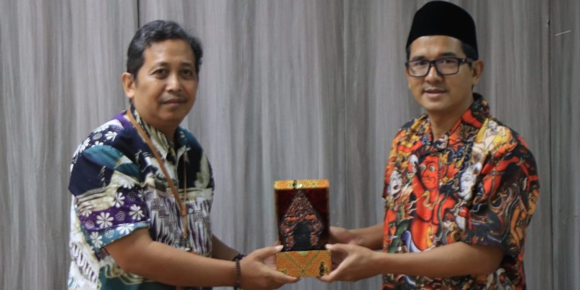 Rutin Gelar Bedah Buku, Cara Mudah Perpustakaan DIY Gaet Pengunjung