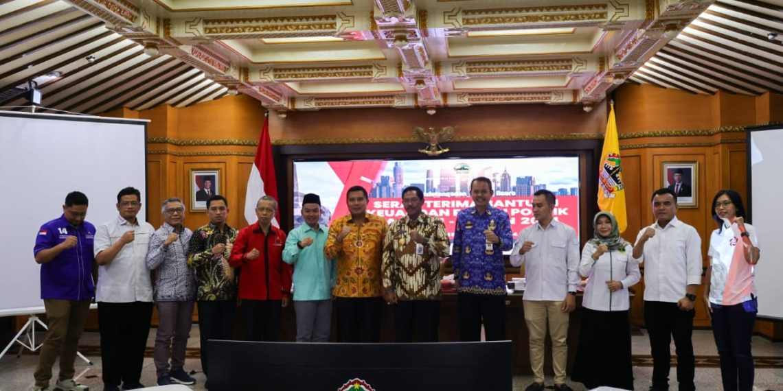DPRD Jateng Hadiri Serah Terima Bankeu Parpol 2024