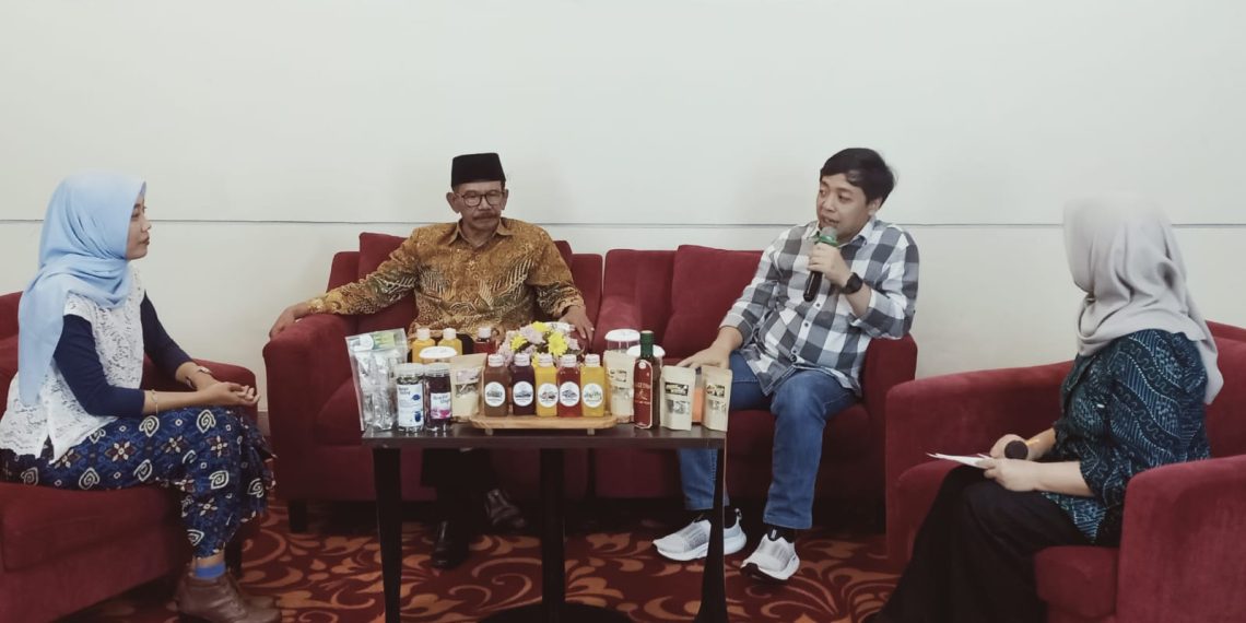 DIALOG PARLEMEN : Jangan Setengah-Setengah Bantu UMKM