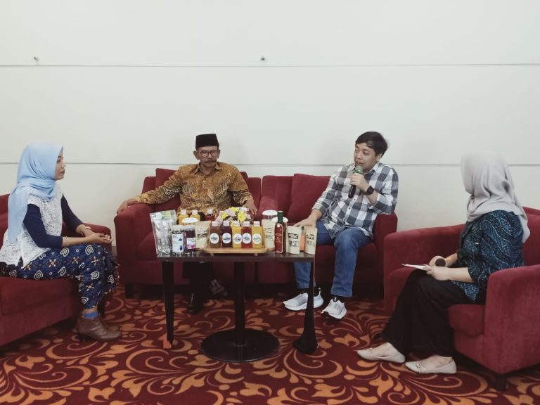 DIALOG PARLEMEN : Jangan Setengah-Setengah Bantu UMKM