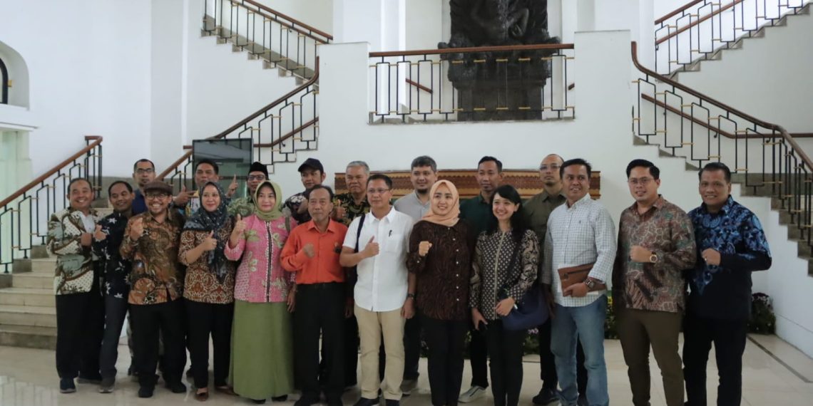 Komisi A Tertarik Konsep Keprotokolan Pemprov Jatim