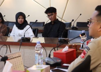 Legislator SMA 3 Semarang Pelajari Legislatif di Gedung Berlian