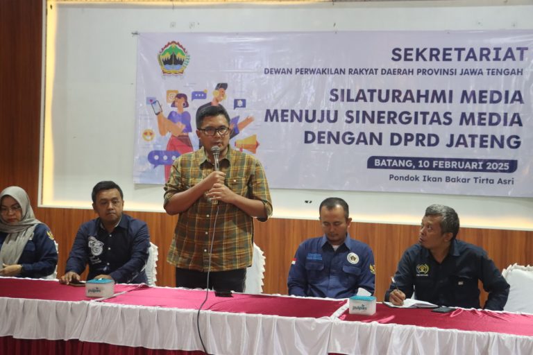 FGD WARTAWAN: Pentingnya Sinergi DPRD Jateng & Media